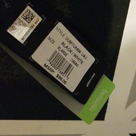 Umbro zip up jacket - Picture 4 of 4